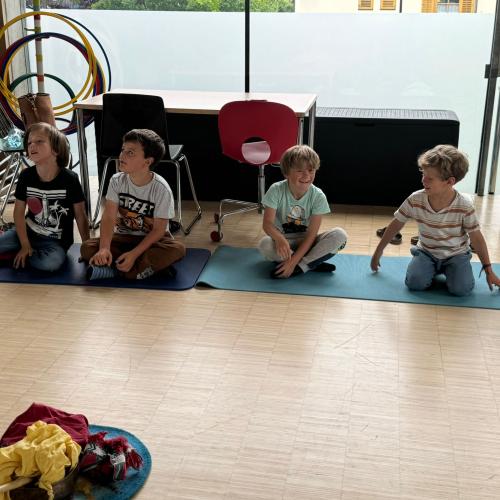 yoga 1b