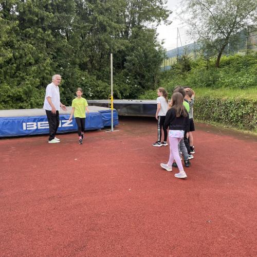 Leichtathletik 4b