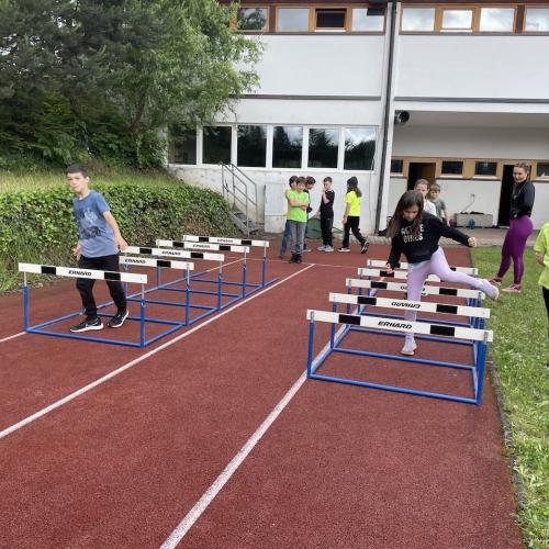 Leichtathletik 4b