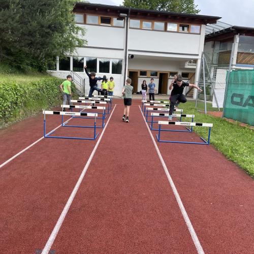 Leichtathletik 4b