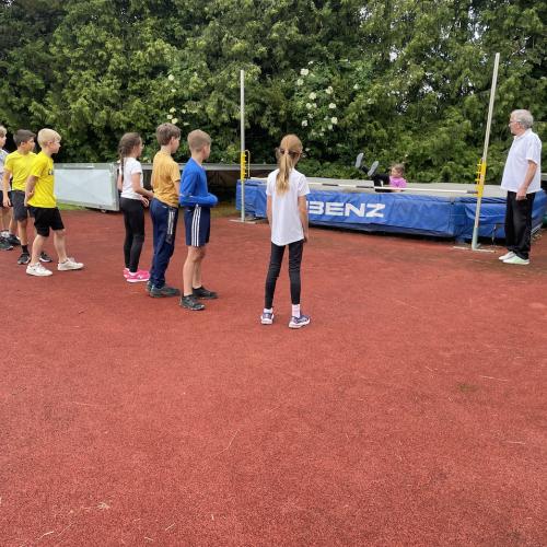 Leichtathletik 4b