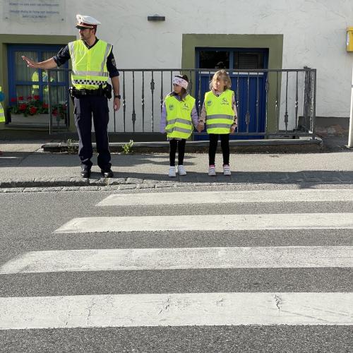 Polizei 1b