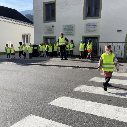 Polizei 1b