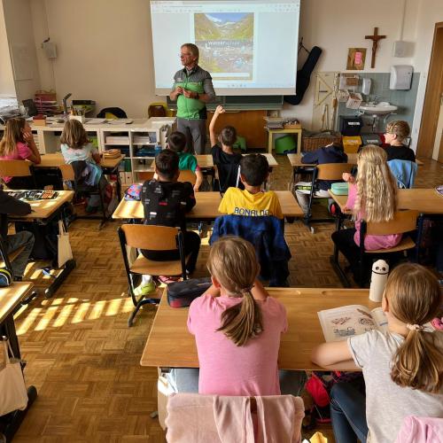Wasserschule 4b