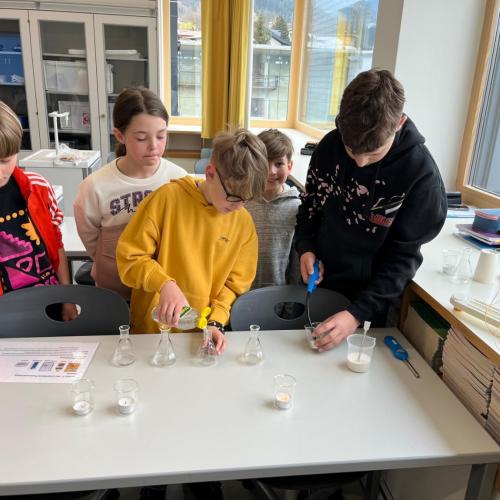 Physik mit Kevin 4b