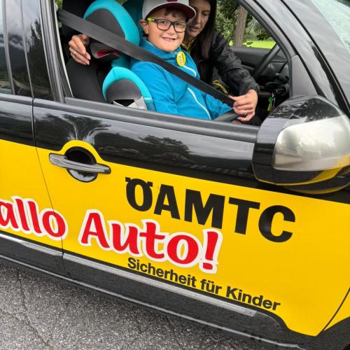 Hallo Auto 3b