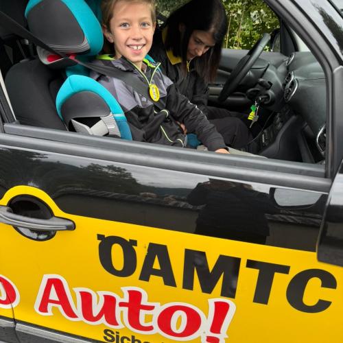Hallo Auto 3b