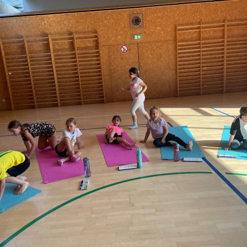 Yoga 2b