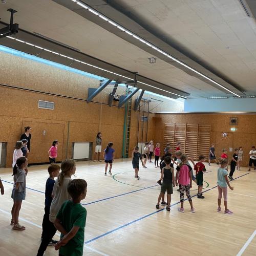Völkerballturnier 1. und 2. Klassen