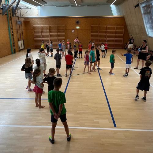 Völkerballturnier 1. und 2. Klassen