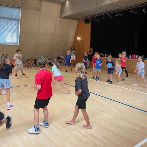 Völkerballturnier 1. und 2. Klassen