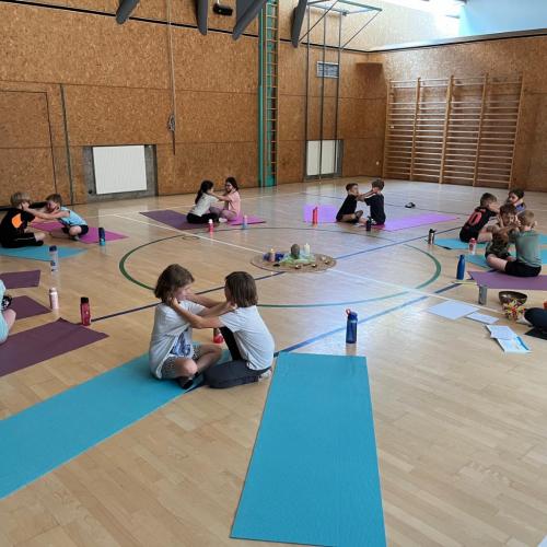Yoga 2a