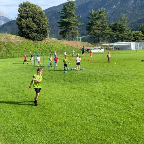 Fußball 2b