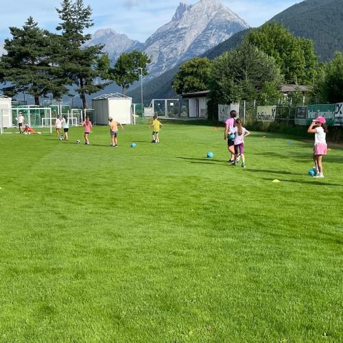 Fußball 2b