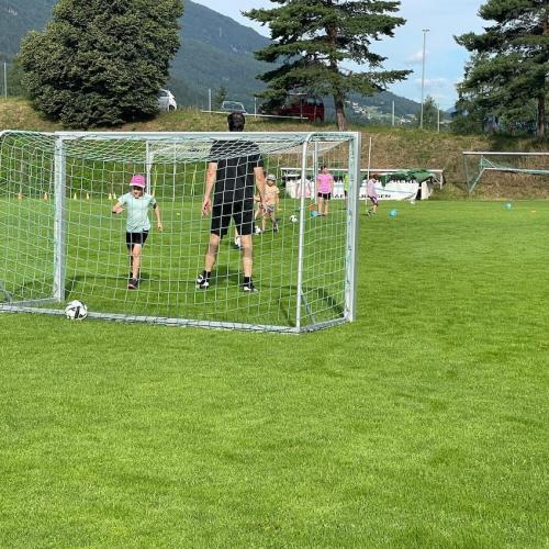 Fußball 2b
