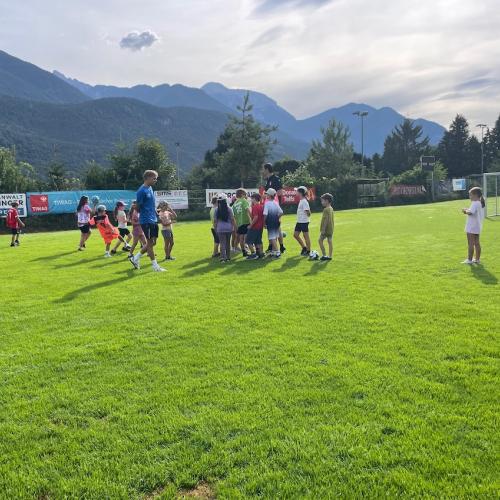 Fußball 2b