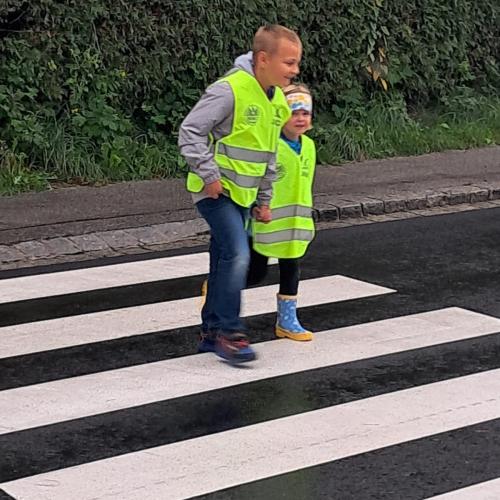 Polizei 1b