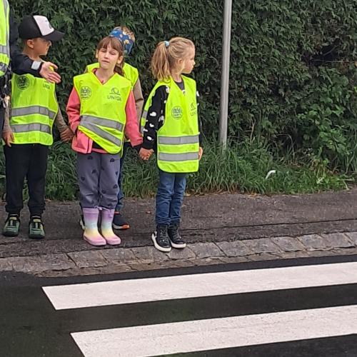 Polizei 1b